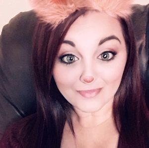 Meet your Posher, Gia